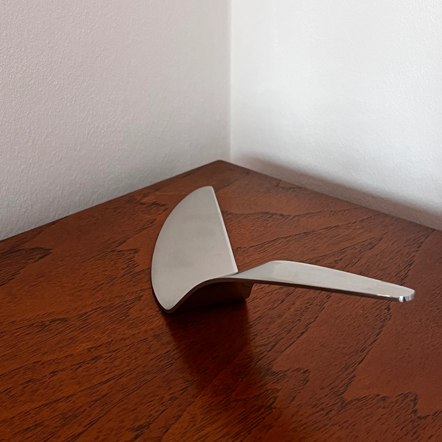 Arne Jacobsen Cake Server